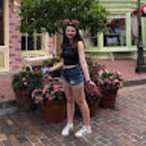 Meet your Posher, Felicia